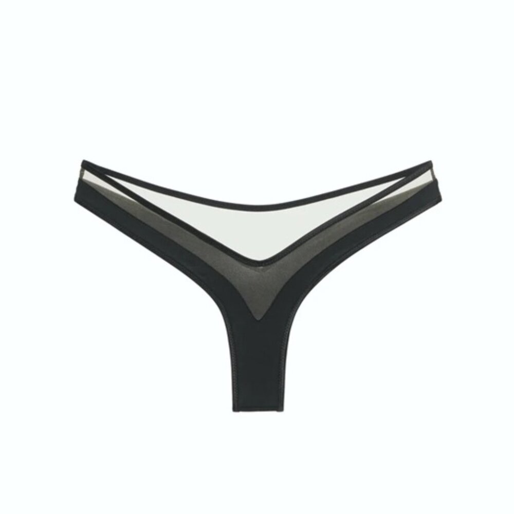 (SOLD) GOD SAVE QUEENS Forget Me Not Thong Black